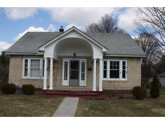 564 Hooper Road Endwell, NY 13760 - Photo 1 of 15 Gallery Image 1