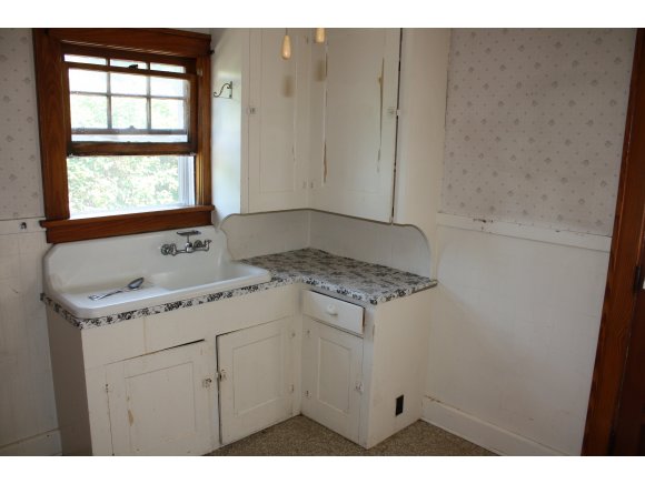 564 Hooper Road Endwell, NY 13760 - Photo 7 of 15 Gallery Image 7
