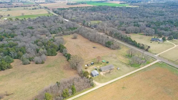 $211,220 | 274 St Bonham Tx 75418, Ravenna, TX 75476