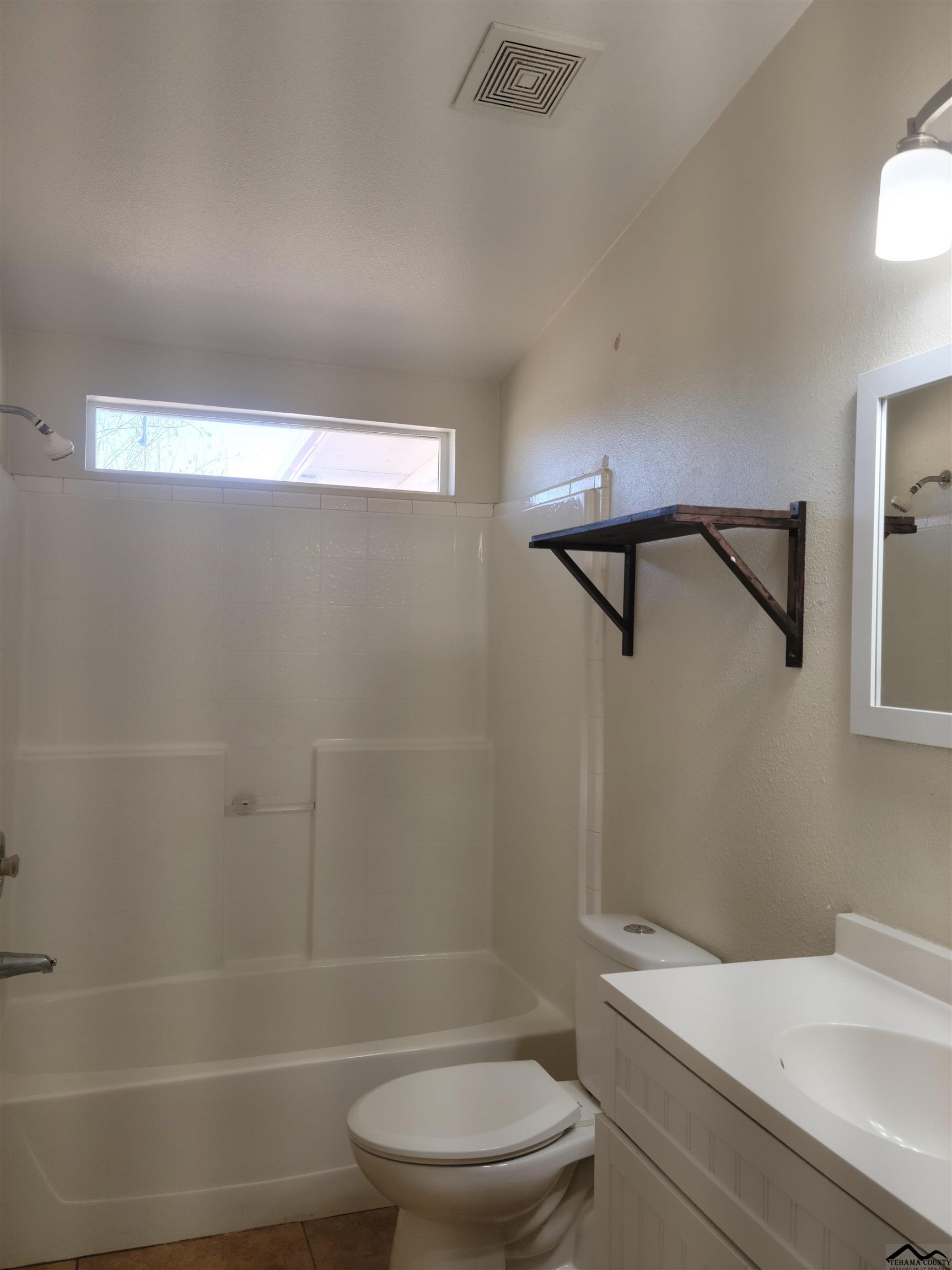 24295 Easy Street Corning, CA 96021 - Photo 17 of 25