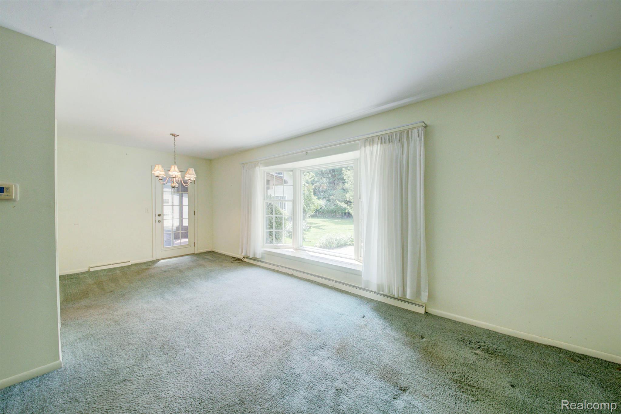 5830 Warren Road Ann Arbor, MI 48105 - Photo 8 of 63 Gallery Image 8