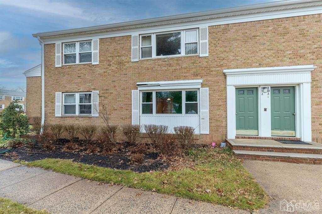 182 Evergreen Road, Unit 9A Edison, NJ 08837 - Photo 2 of 14 Gallery Image 2
