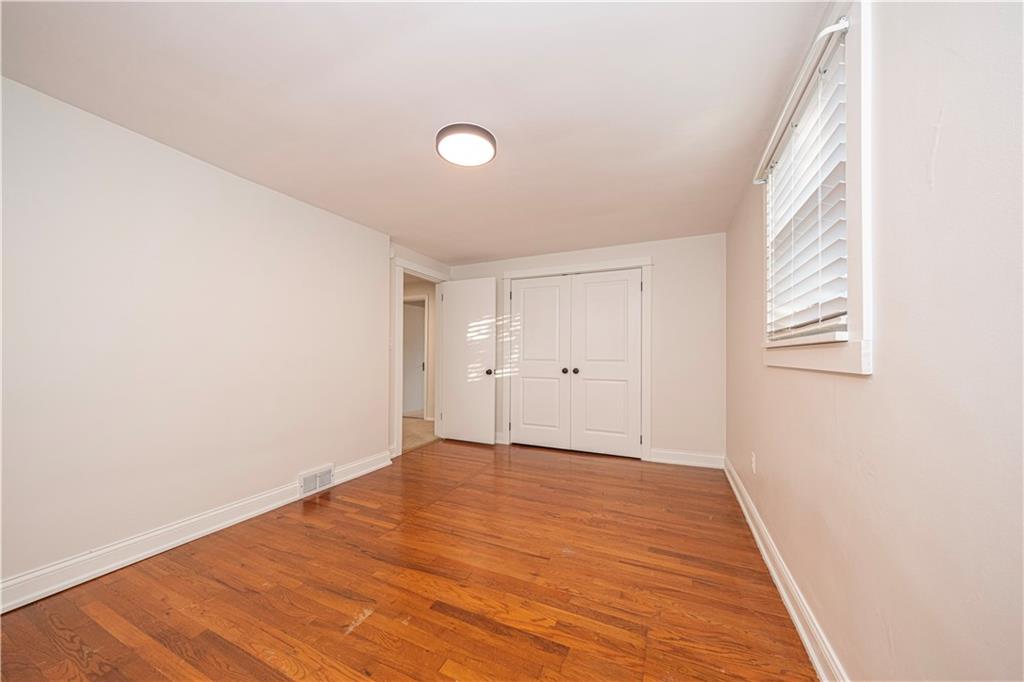 22 Herbst Road Coraopolis, PA 15108 - Photo 23 of 40