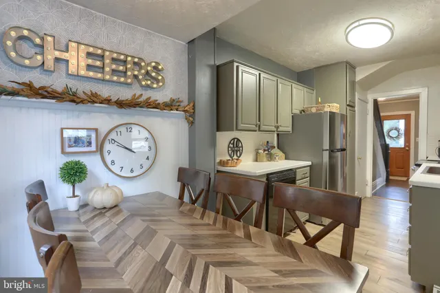 $319,900 | 324 East Areba Avenue, Hershey, PA 17033