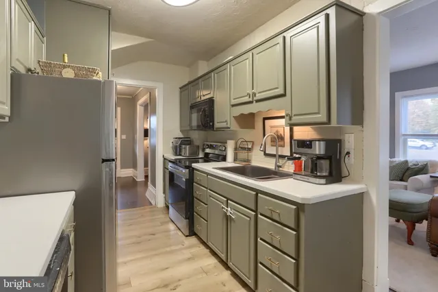 $319,900 | 324 East Areba Avenue, Hershey, PA 17033