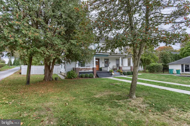 $319,900 | 324 East Areba Avenue, Hershey, PA 17033