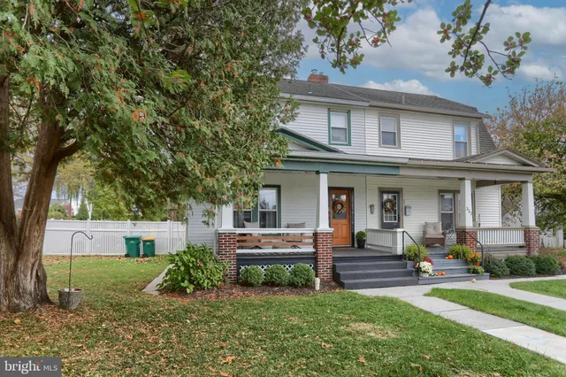 $319,900 | 324 East Areba Avenue, Hershey, PA 17033