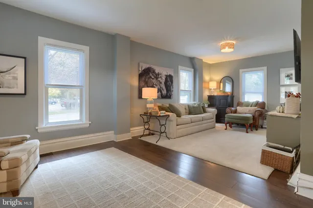 $319,900 | 324 East Areba Avenue, Hershey, PA 17033