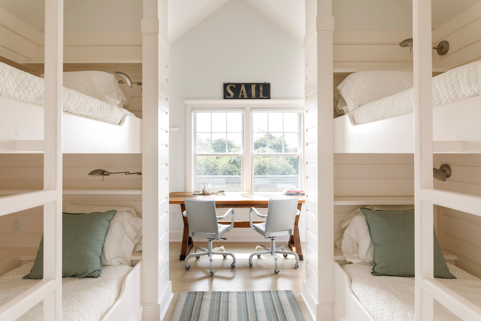 33 Pocomo Road Nantucket, MA 02554 - Photo 14 of 35