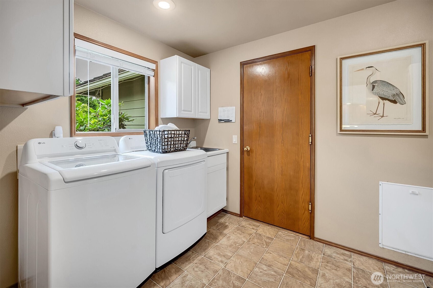226 174th Street Southwest Bothell, WA 98012 - Photo 31 of 40