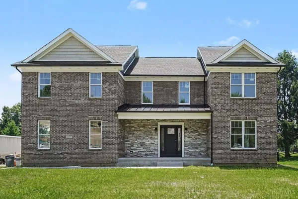 $1,043,640 | 3603 Turnberry Drive, Amelia, OH 45102