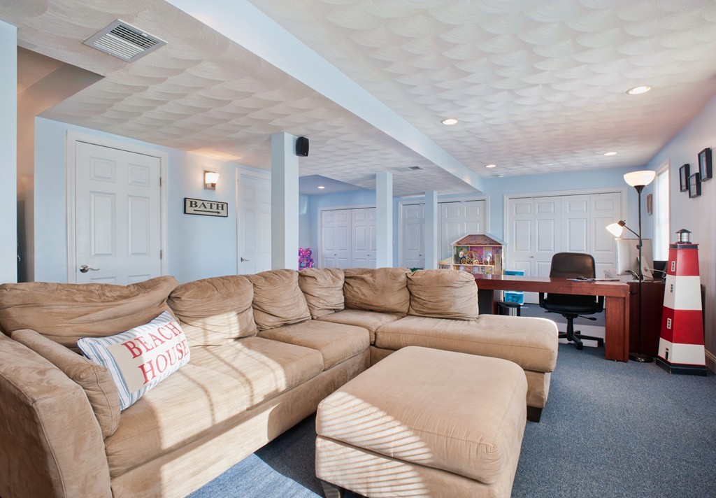 34 Kingsley Road Hull, MA 02045 - Photo 16 of 26