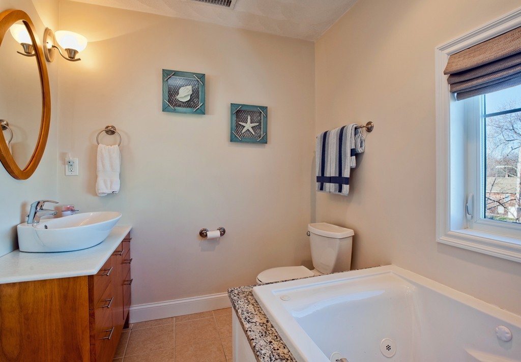 34 Kingsley Road Hull, MA 02045 - Photo 22 of 26