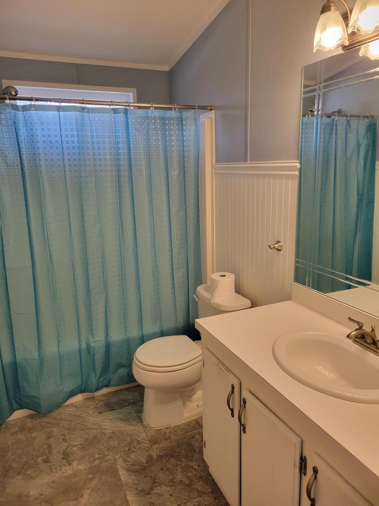440 Old Ferry Road Shady Cove, OR 97539 - Photo 17 of 38 20211116_133510