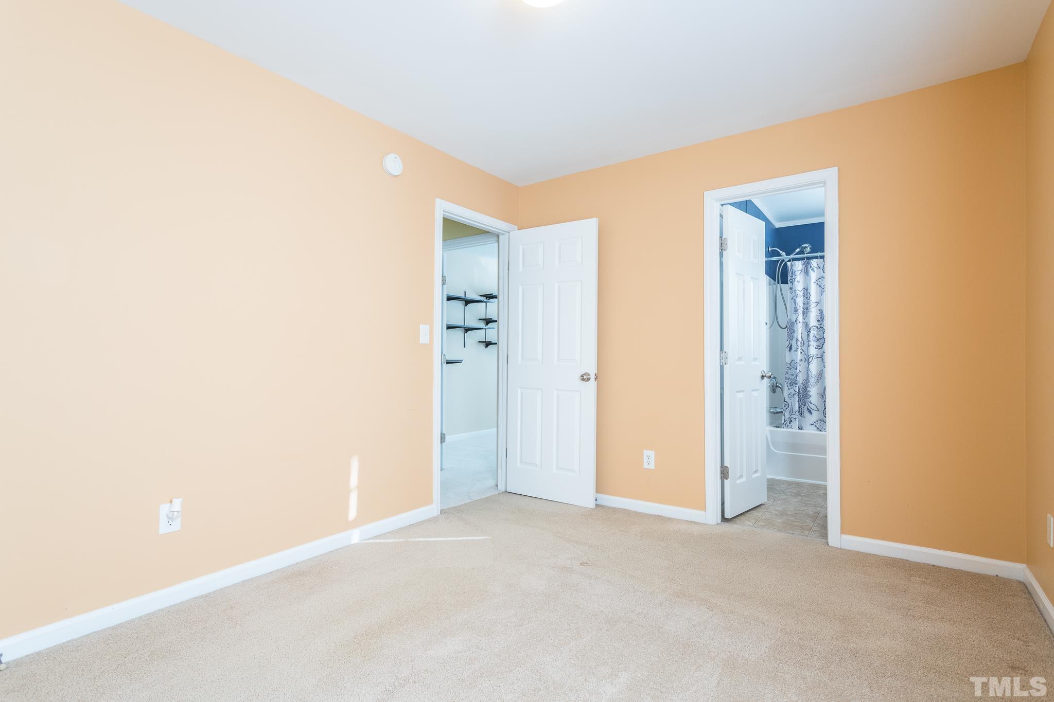 2153 Metacomet Way Raleigh, NC 27604 - Photo 22 of 30
