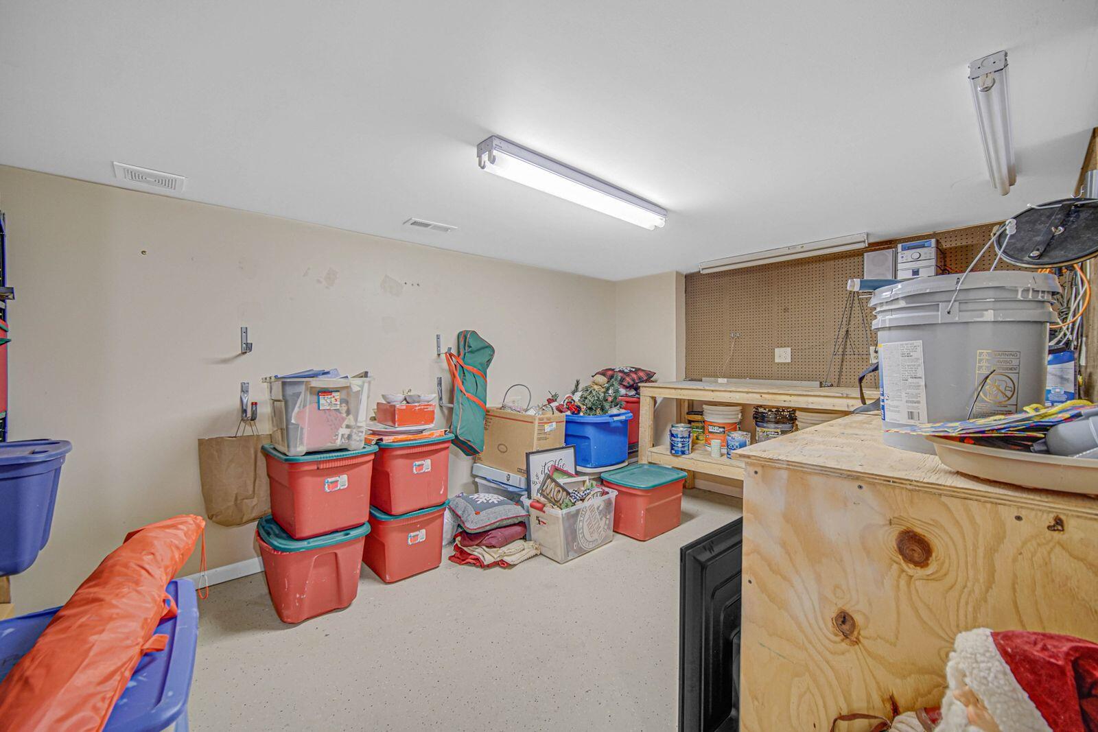 8017 Madison Avenue Munster, IN 46321 - Photo 30 of 36 1600x1067