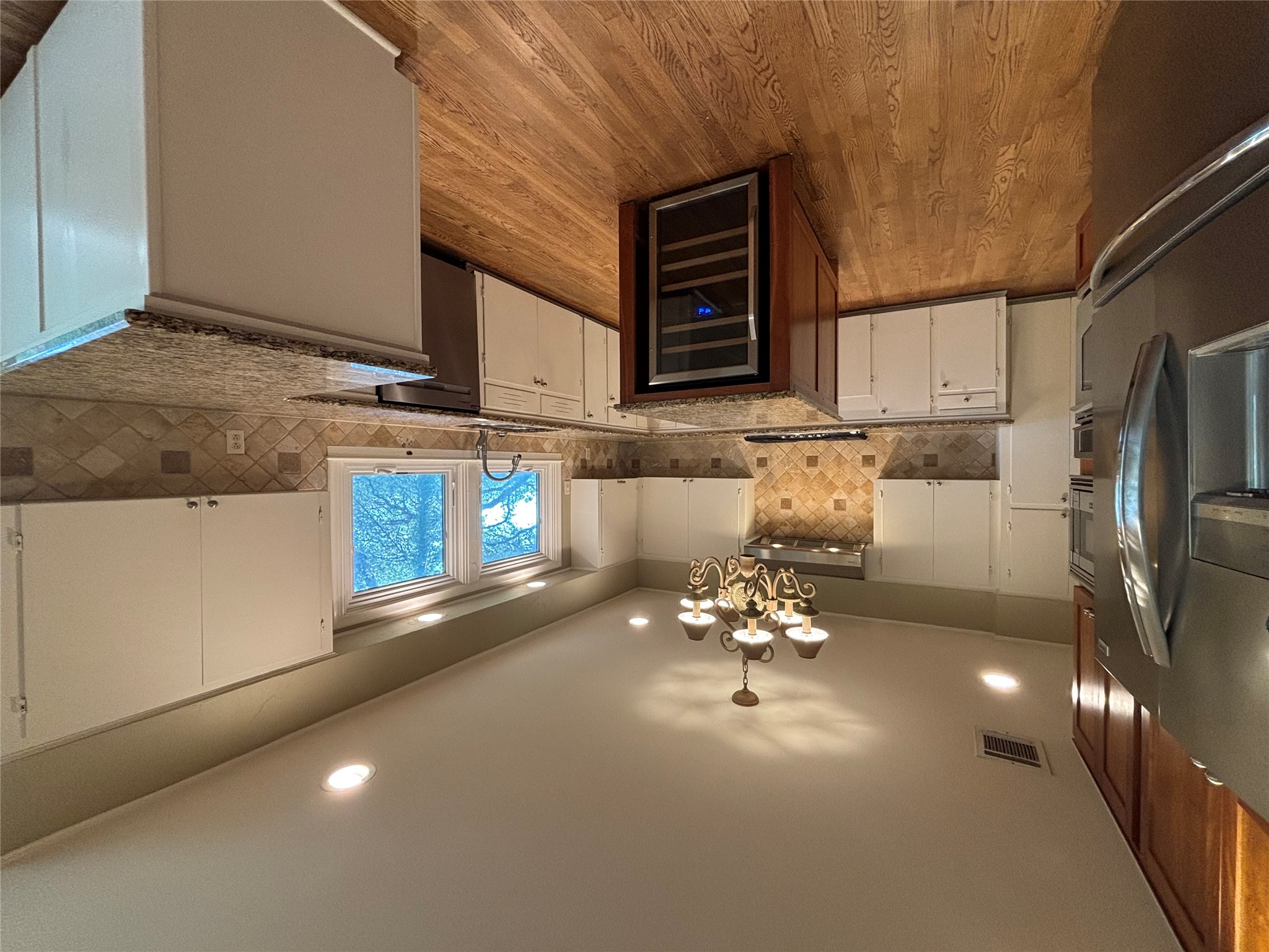 3509 River Road Austin, TX 78703 - Photo 6 of 40 View to backyard