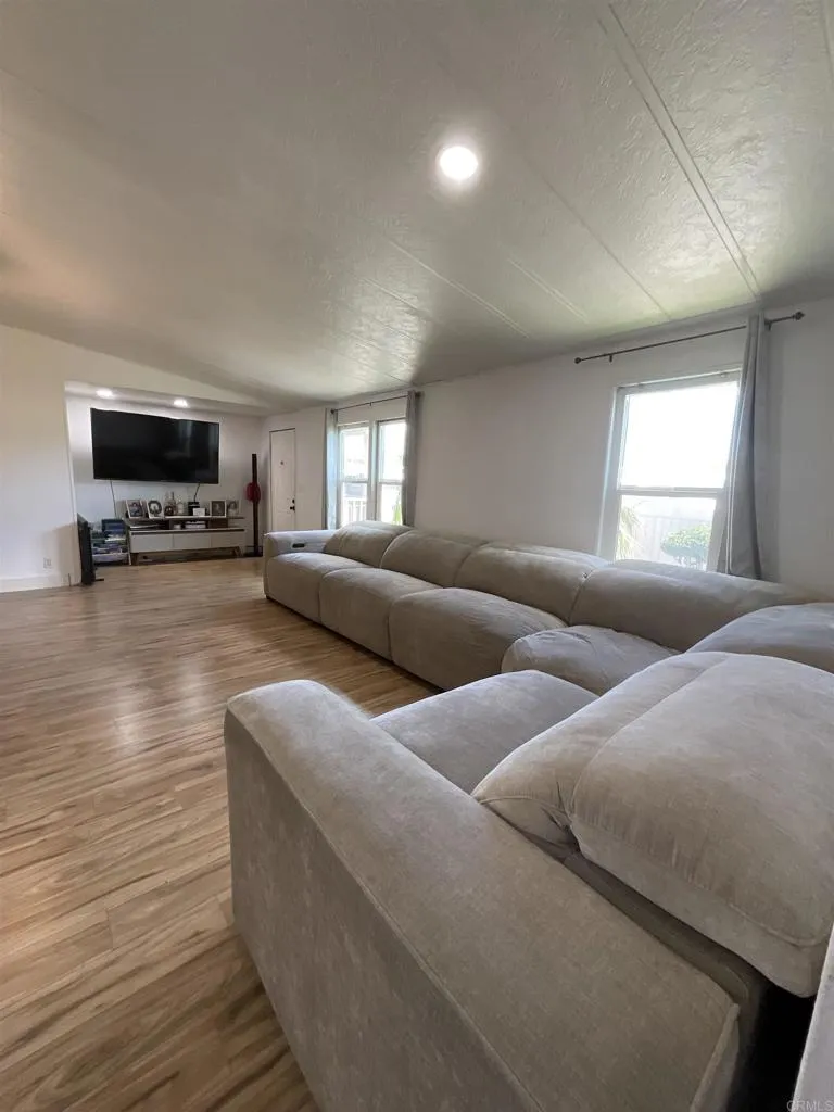2515 Sweetwater Road, Unit SPC #23 Spring Valley, CA 91977 - Photo 8 of 21 Gallery Image 8