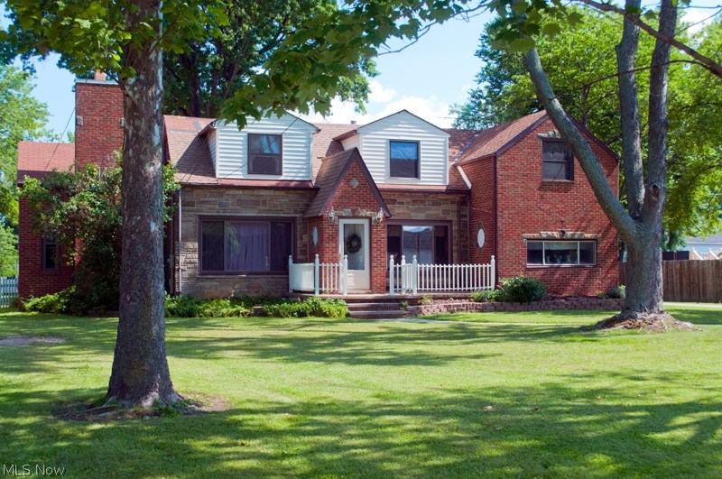 18120 Sheldon Road Brook Park, OH 44142 - Photo 1 of 18 Gallery Image 1