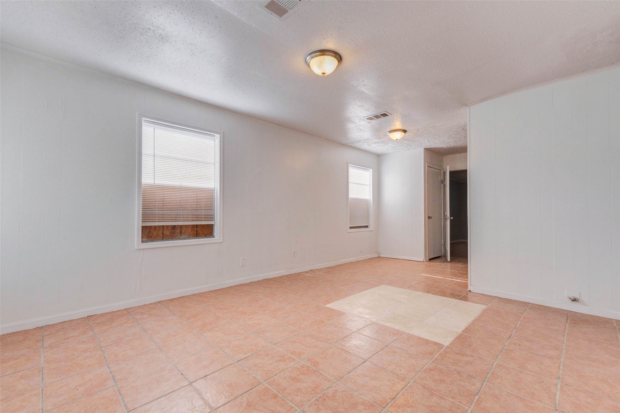 3513 Bloomfield Street Houston, TX 77051 - Photo 12 of 20