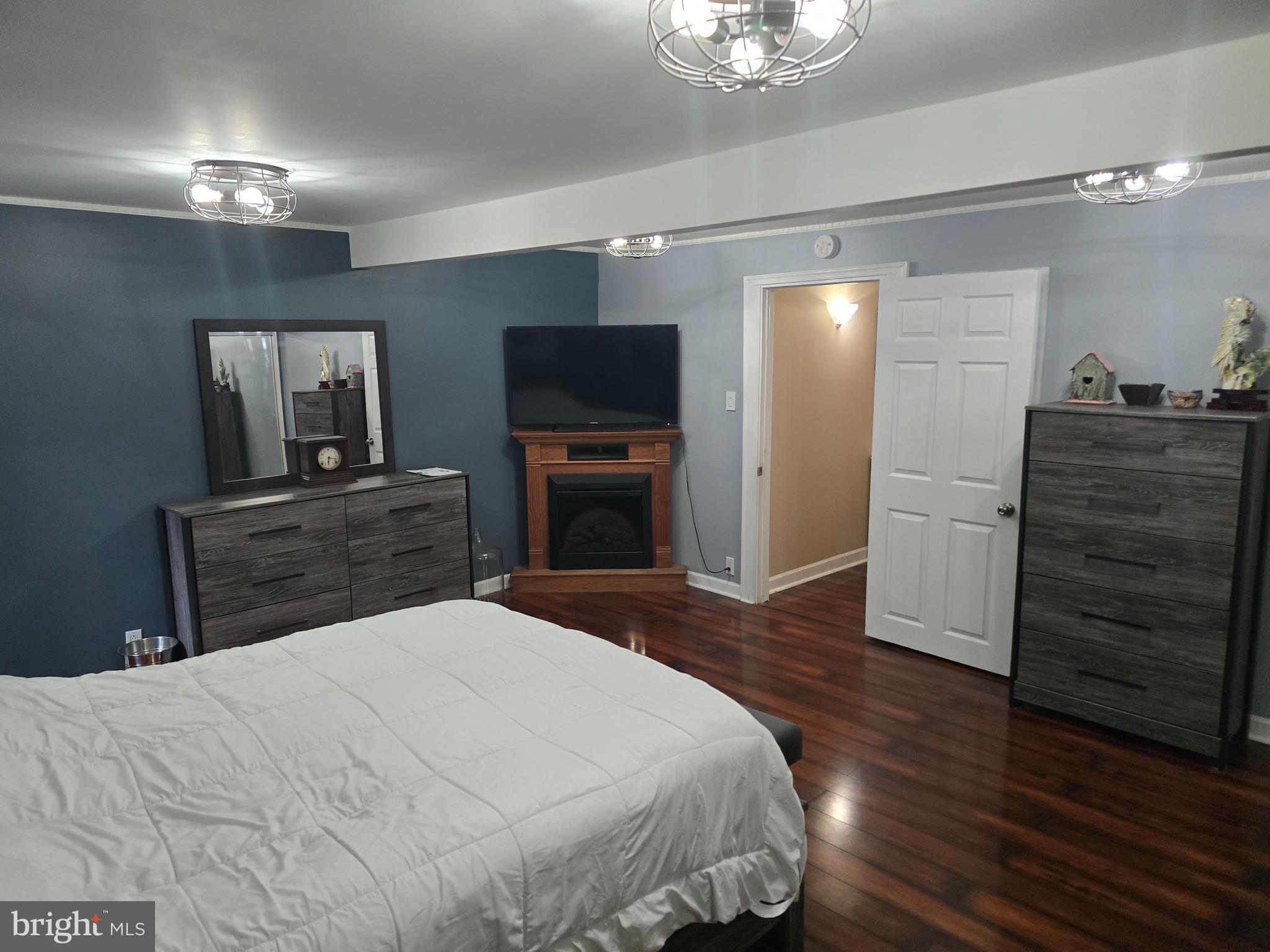 1115 County Line Road Chalfont, PA 18914 - Photo 7 of 20 Gallery Image 7