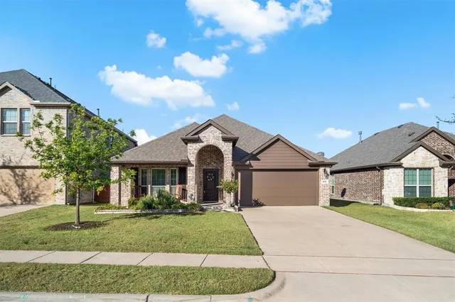 $335,000 | 505 Maverick Street, Anna, TX 75409