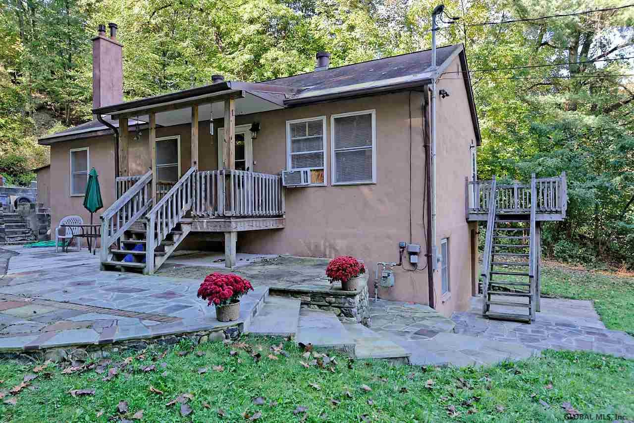 86 Spring Avenue Troy, NY 12180 - Photo 1 of 25 Photo 1