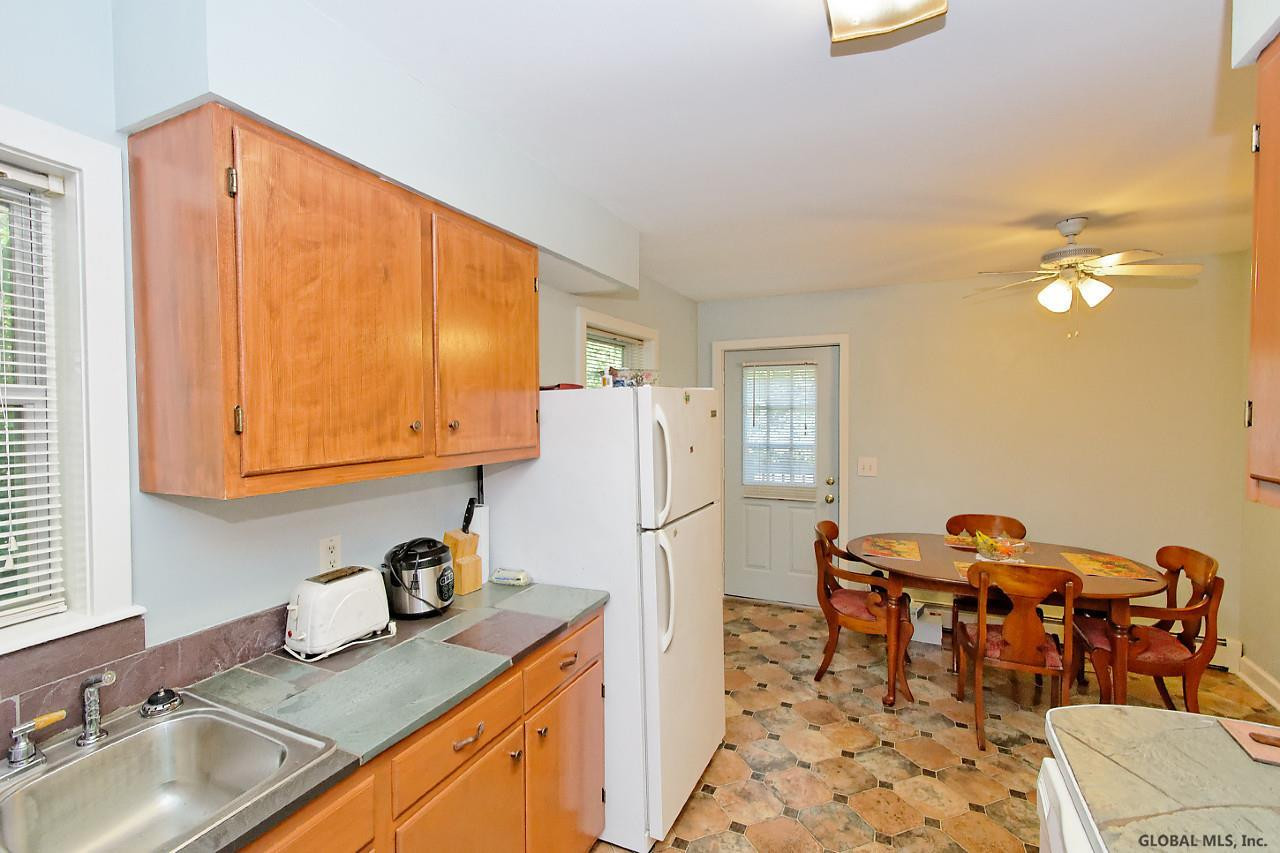 86 Spring Avenue Troy, NY 12180 - Photo 11 of 25 Photo 11