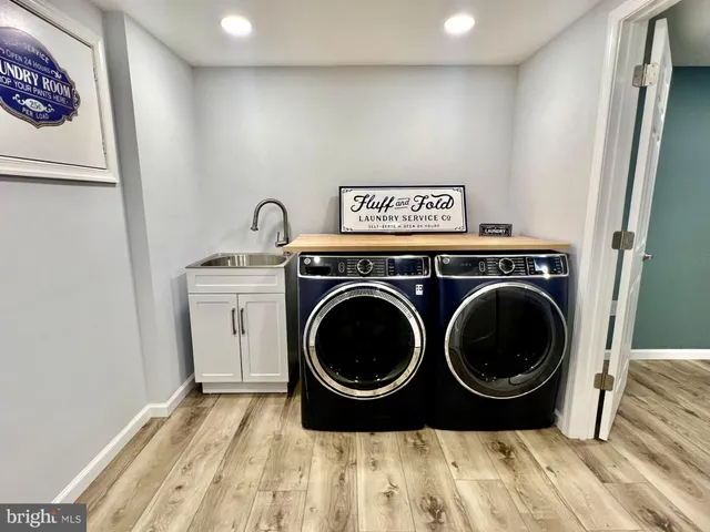 a view of a street with sign board