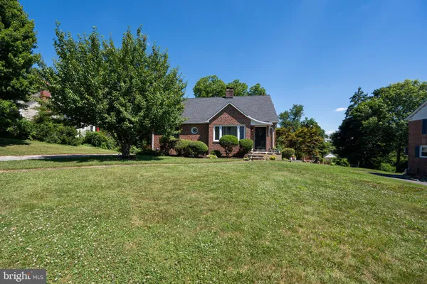 $665,000 | 223 Edridge Way, Catonsville, MD 21228
