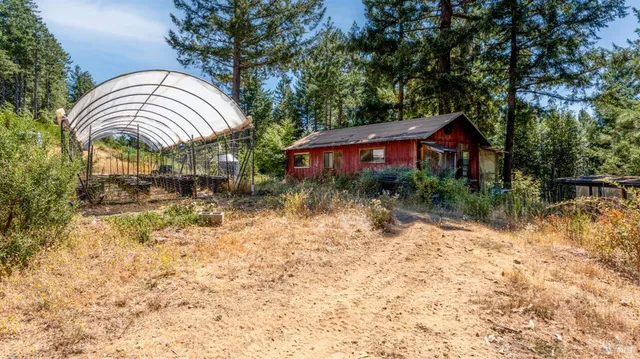 $995,000 | Undisclosed Address, Laytonville, CA 95454