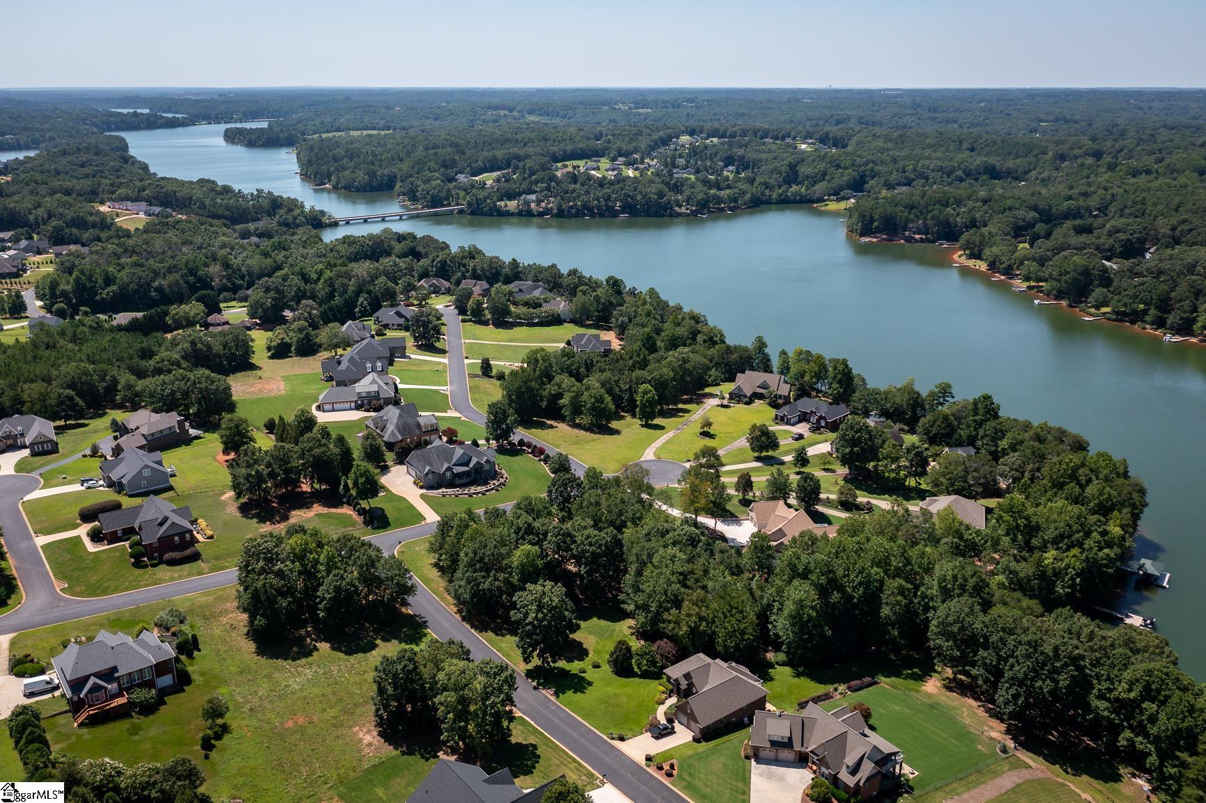 122 Harbour Pointe Drive Chesnee, SC 29323 - Photo 8 of 11