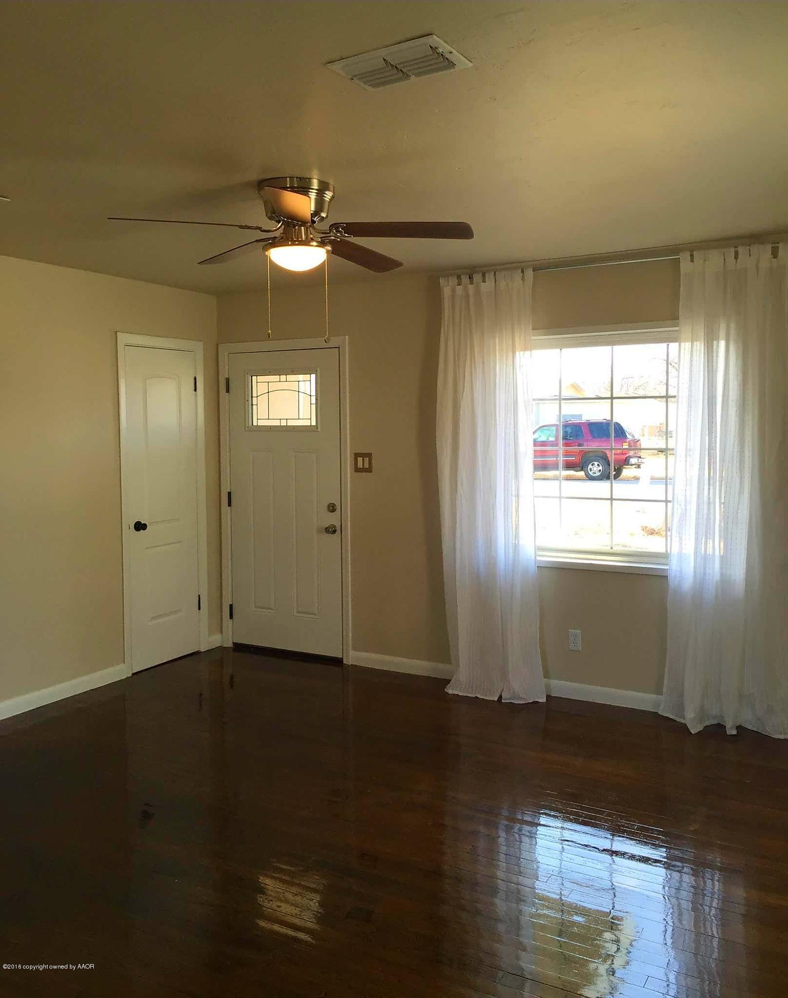 4413 South Ong Street Amarillo, TX 79110 - Photo 5 of 15 FullSizeRender1