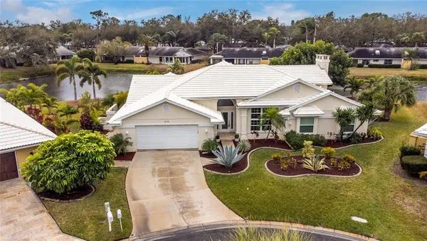 $649,000 | 416 Devonshire Lane, Venice, FL 34293