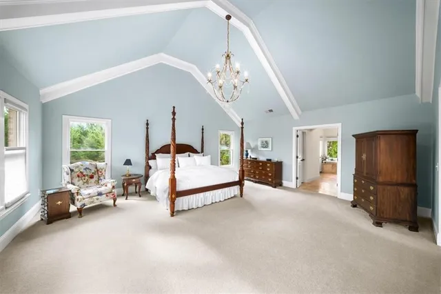 a view of a livingroom with furniture