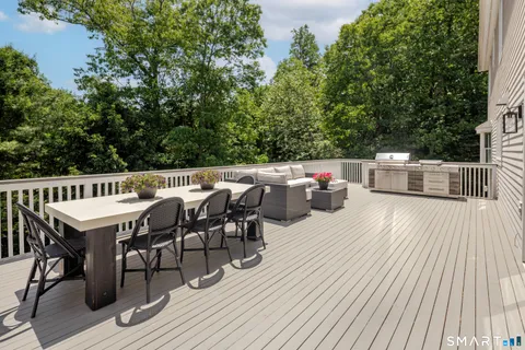 $1,600,000 | 73 Harpsichord Turnpike, Stamford, CT 06903