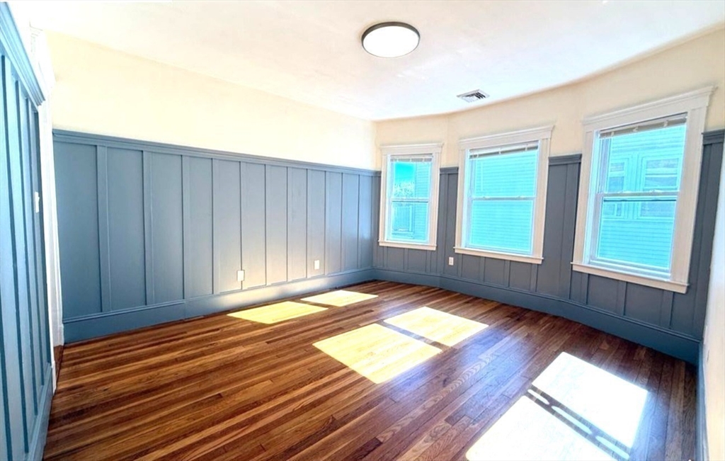 96 Brayton Road Boston, MA 02135 - Photo 17 of 29