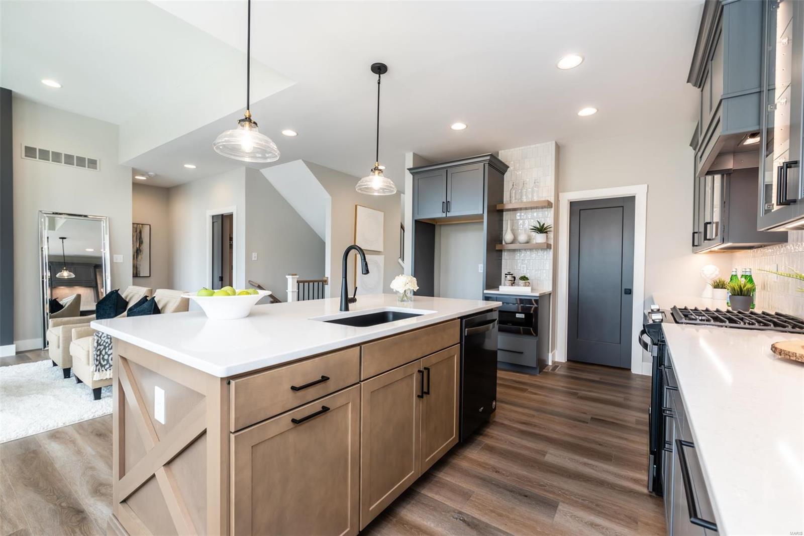 1 Waverly @ Ryehill Manor Street St. Peters, MO 63376 - Photo 7 of 24