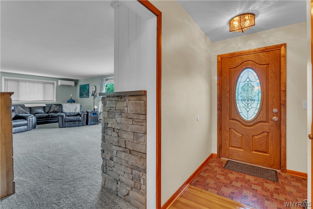 4257 Freeman Road Royalton, NY 14105 - Photo 10 of 46