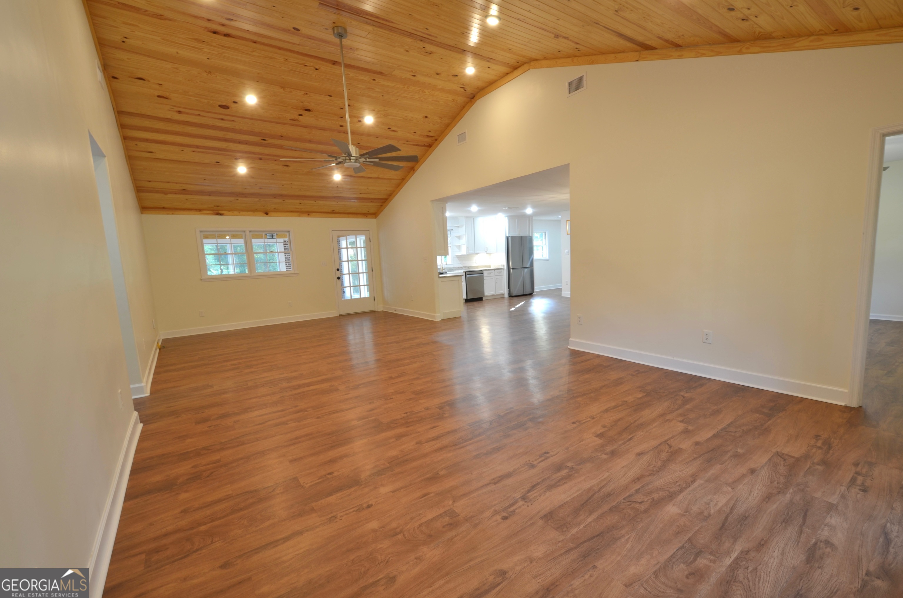 859 Silver Road East Dublin, GA 31027 - Photo 13 of 74