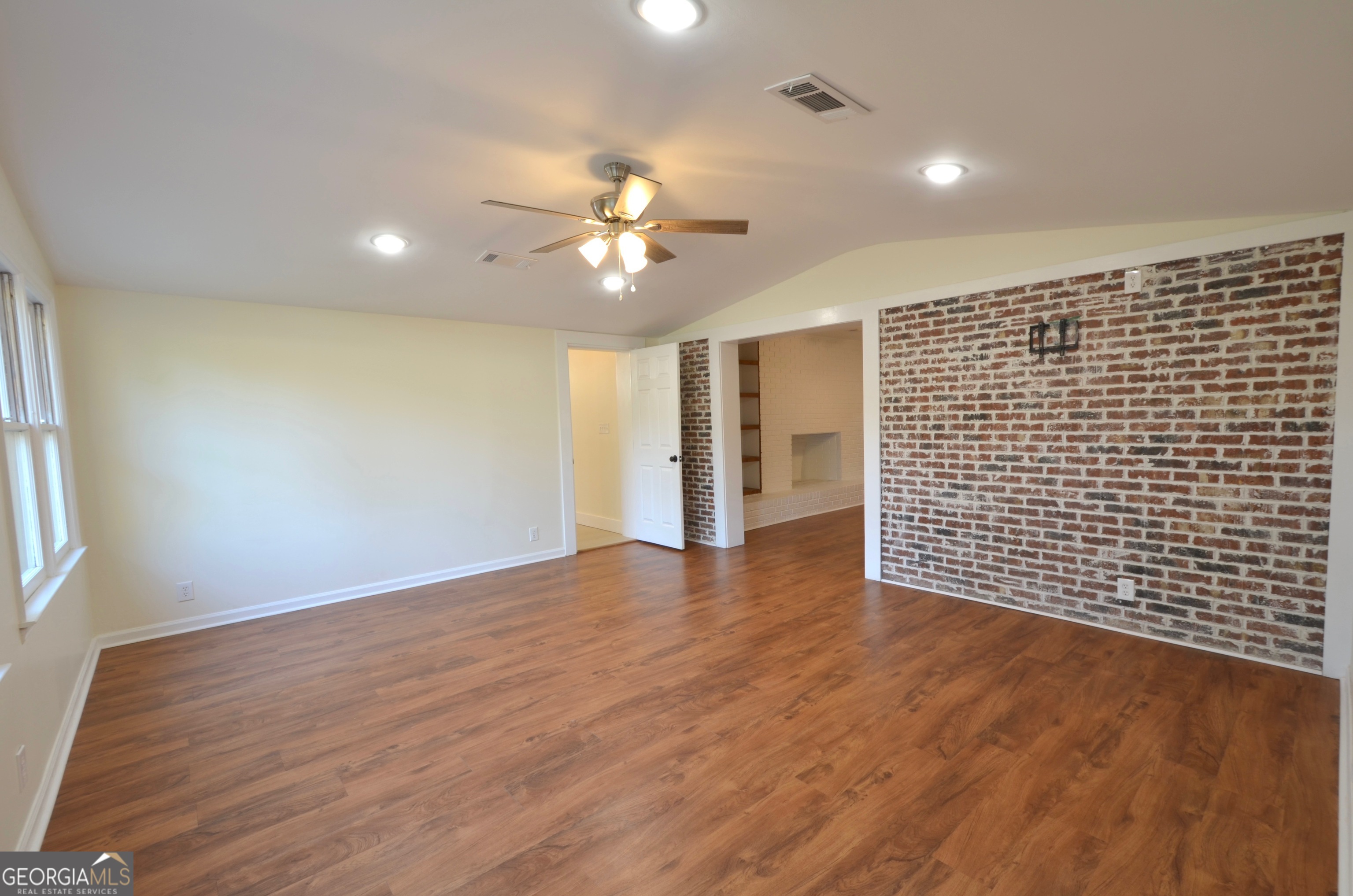 859 Silver Road East Dublin, GA 31027 - Photo 19 of 74