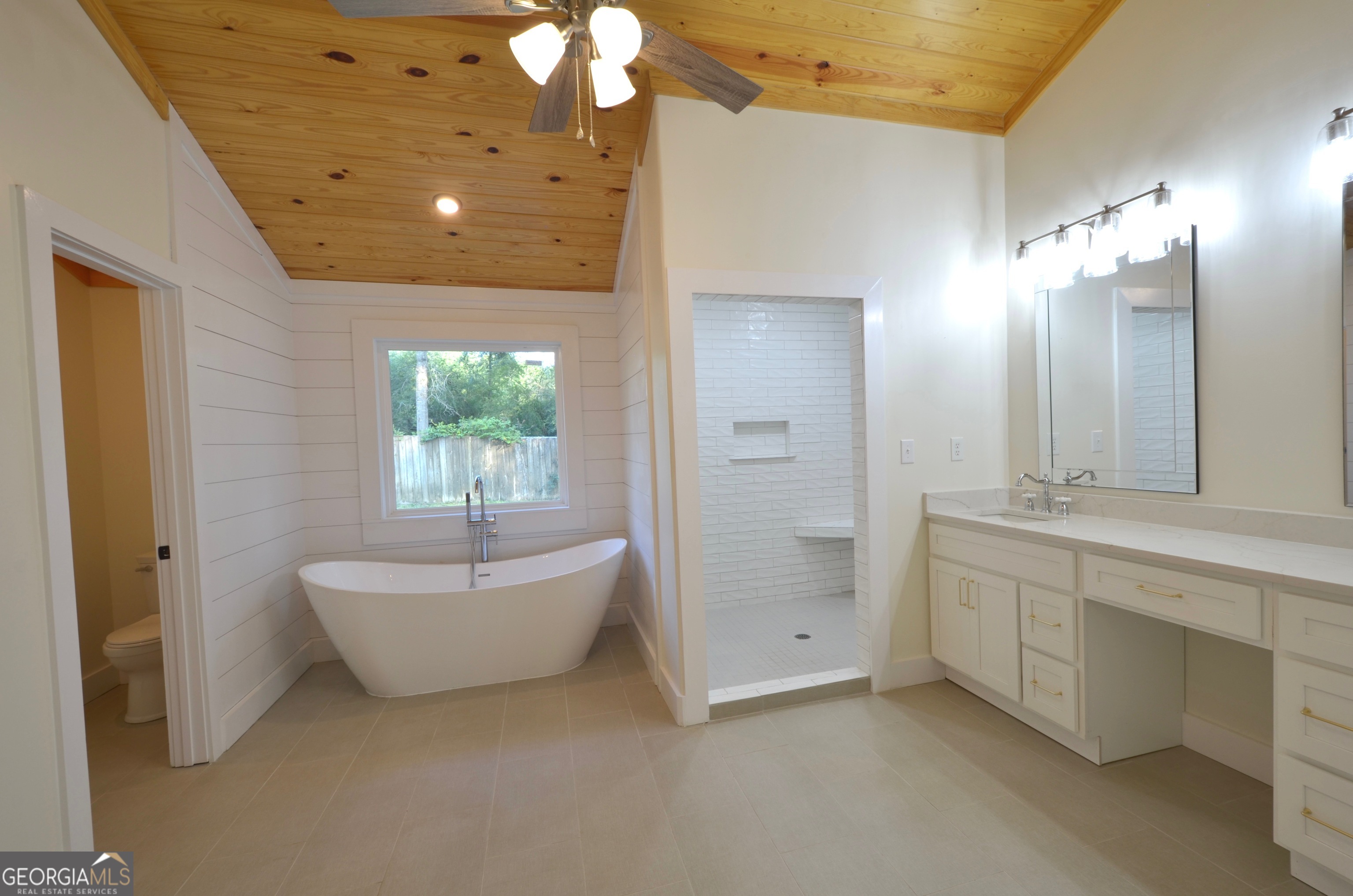 859 Silver Road East Dublin, GA 31027 - Photo 22 of 74