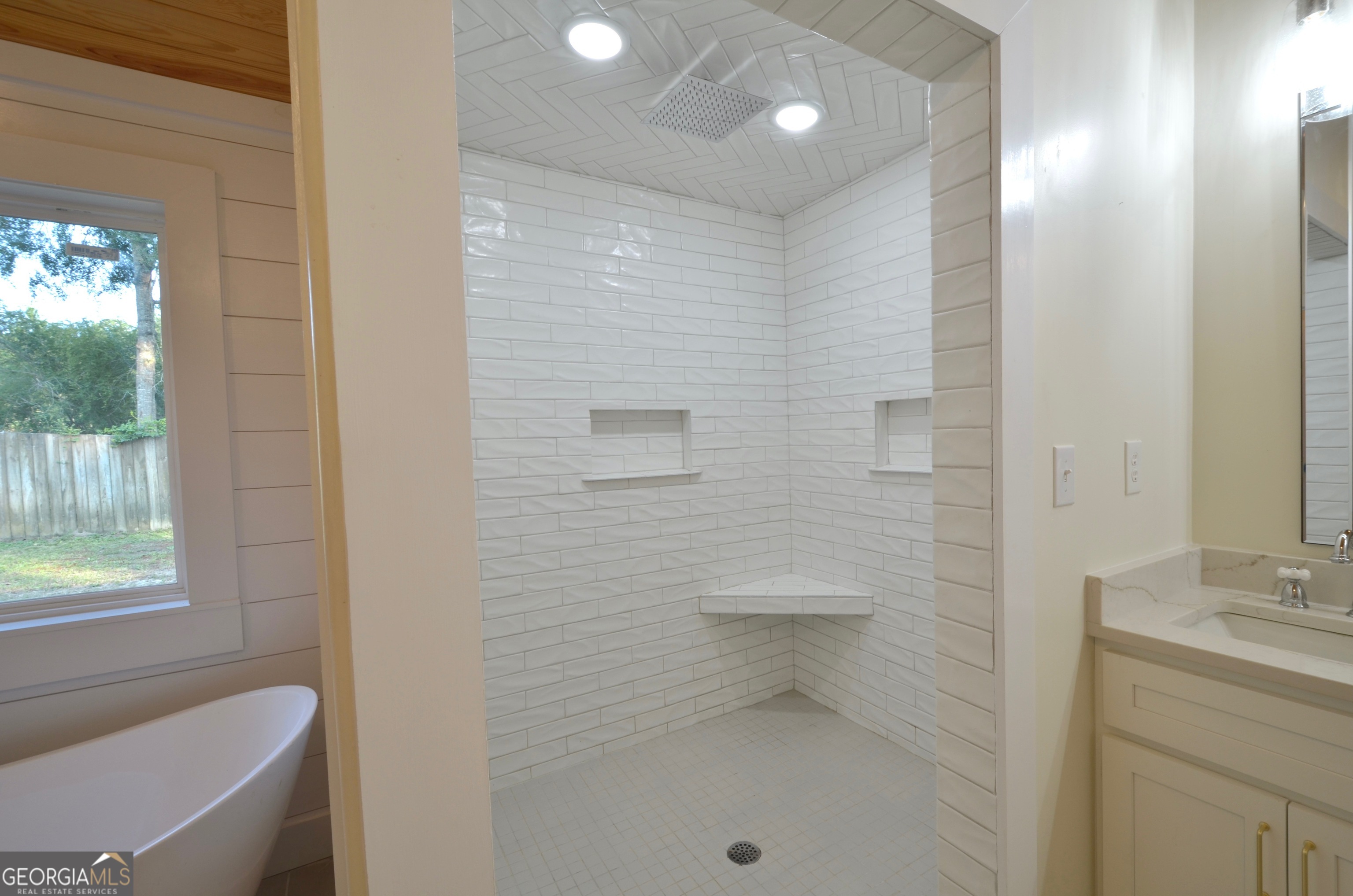 859 Silver Road East Dublin, GA 31027 - Photo 24 of 74