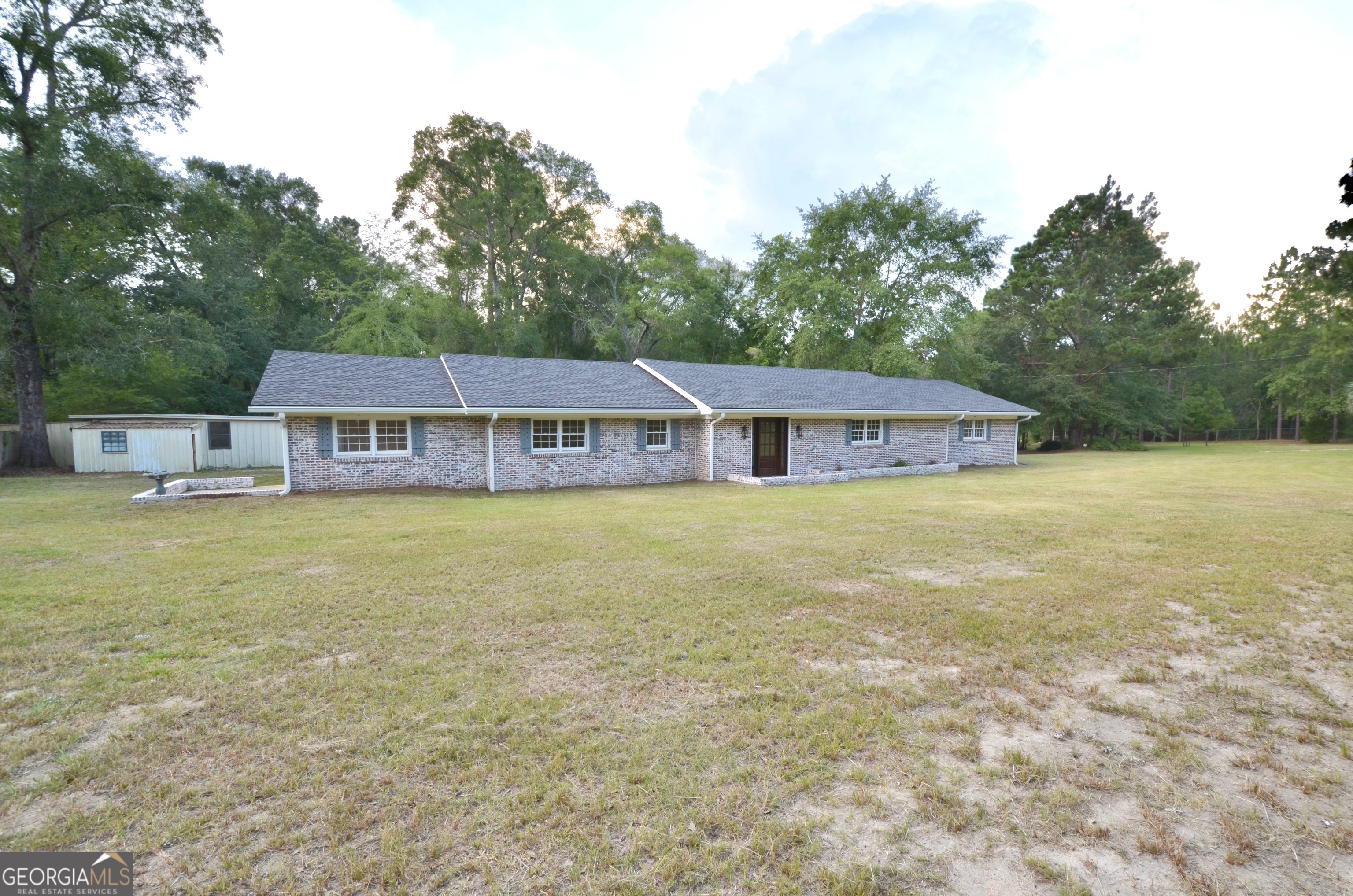 859 Silver Road East Dublin, GA 31027 - Photo 3 of 74