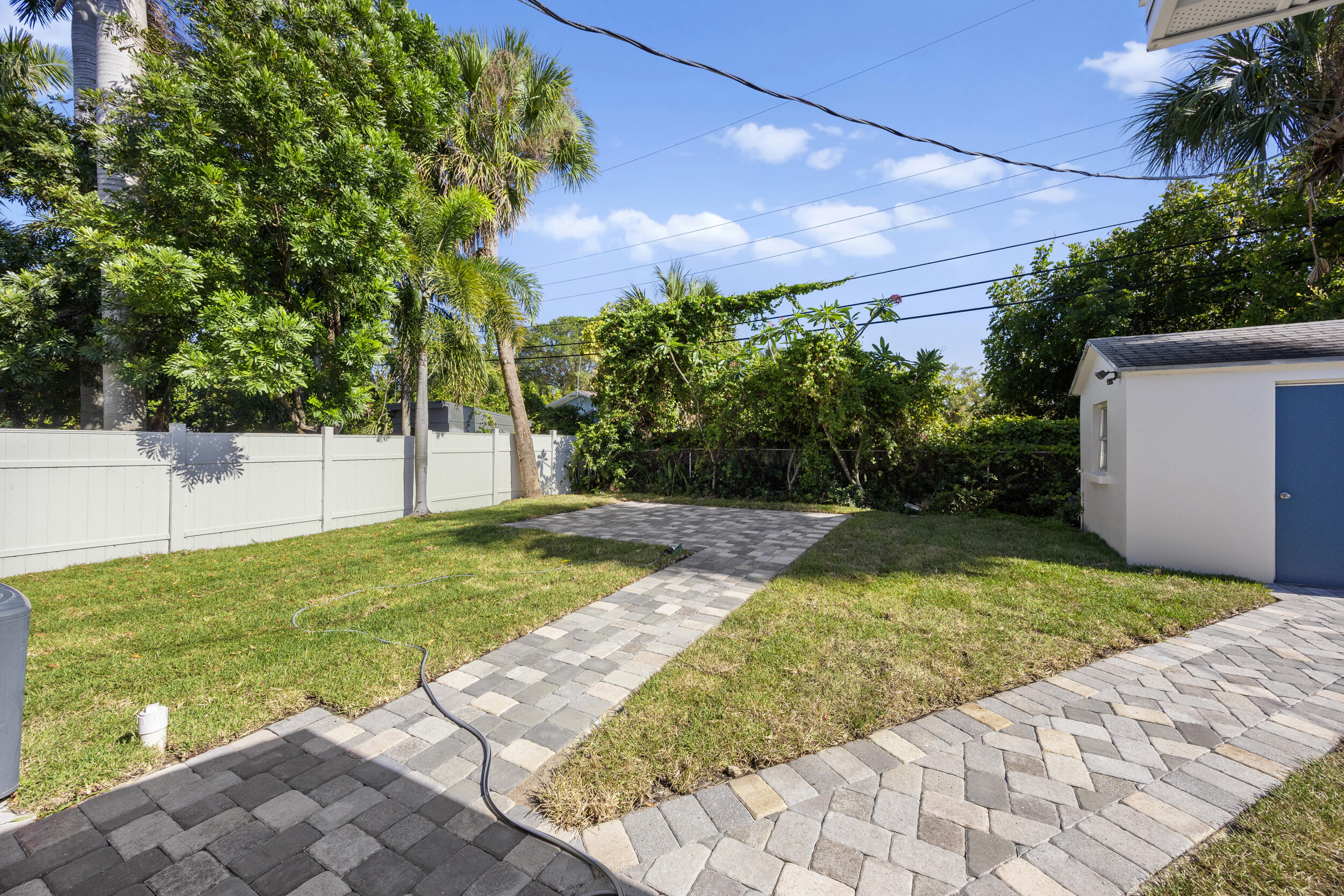143 East 23rd Street Riviera Beach, FL 33404 - Photo 26 of 30 Back yard better