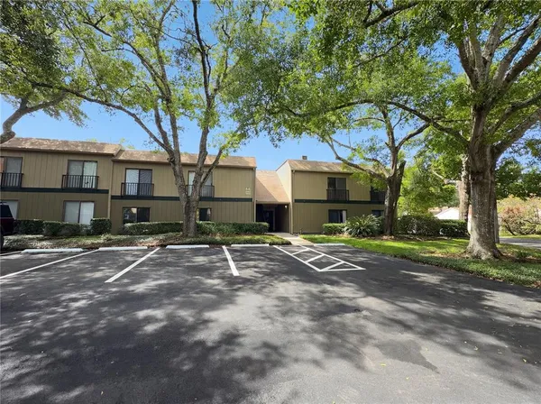 $193,000 | 240 Moree Loop, Unit 3, Winter Springs, FL 32708