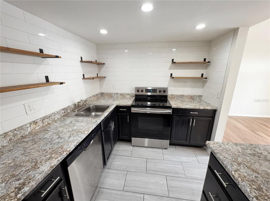 240 Moree Loop, Unit 3 Winter Springs, FL 32708 - Photo 8 of 24