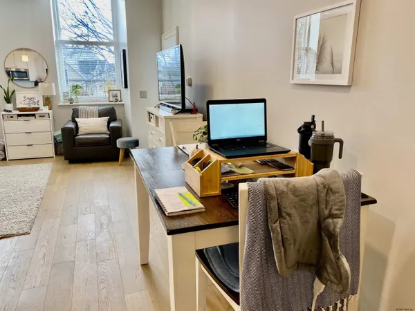 $2,150 | 77 Van Dam Street, Unit 201, Saratoga Springs, NY 12866