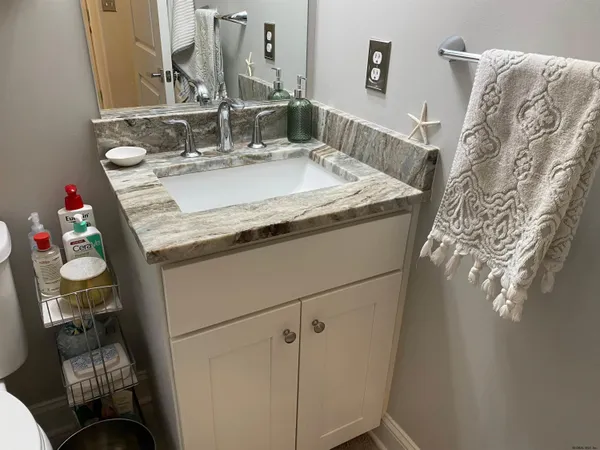 $2,150 | 77 Van Dam Street, Unit 201, Saratoga Springs, NY 12866