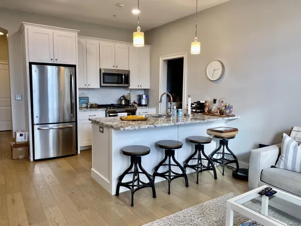 $2,150 | 77 Van Dam Street, Unit 201, Saratoga Springs, NY 12866